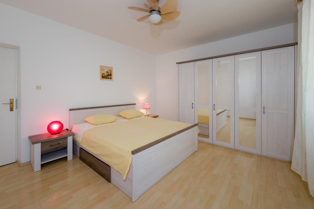 Garden Apartment คาชเตลา ห้อง รูปภาพ