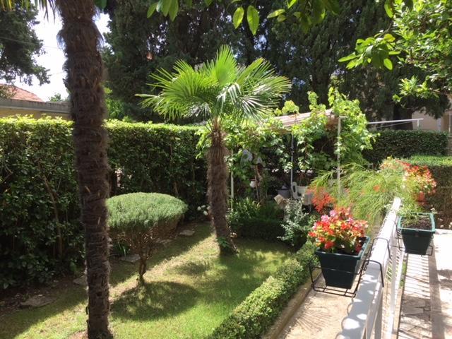 Garden Apartment คาชเตลา ภายนอก รูปภาพ